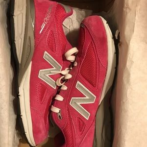 New Balance 990v4 size 6 shoes